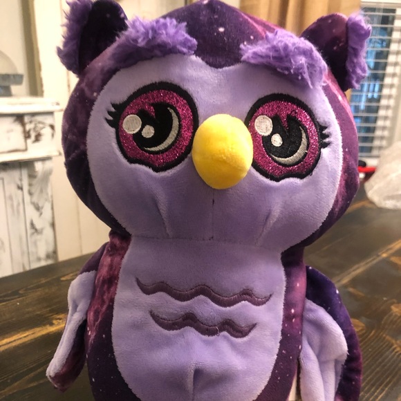 Adorable Set of 3 11" Plush Owls- Purple, Pink & Blue w/Galaxy Pattern on back! - Picture 4 of 7